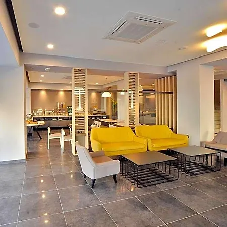 Hotel de apartamente Astron &