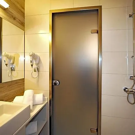Apart-hotel Astron & 3*